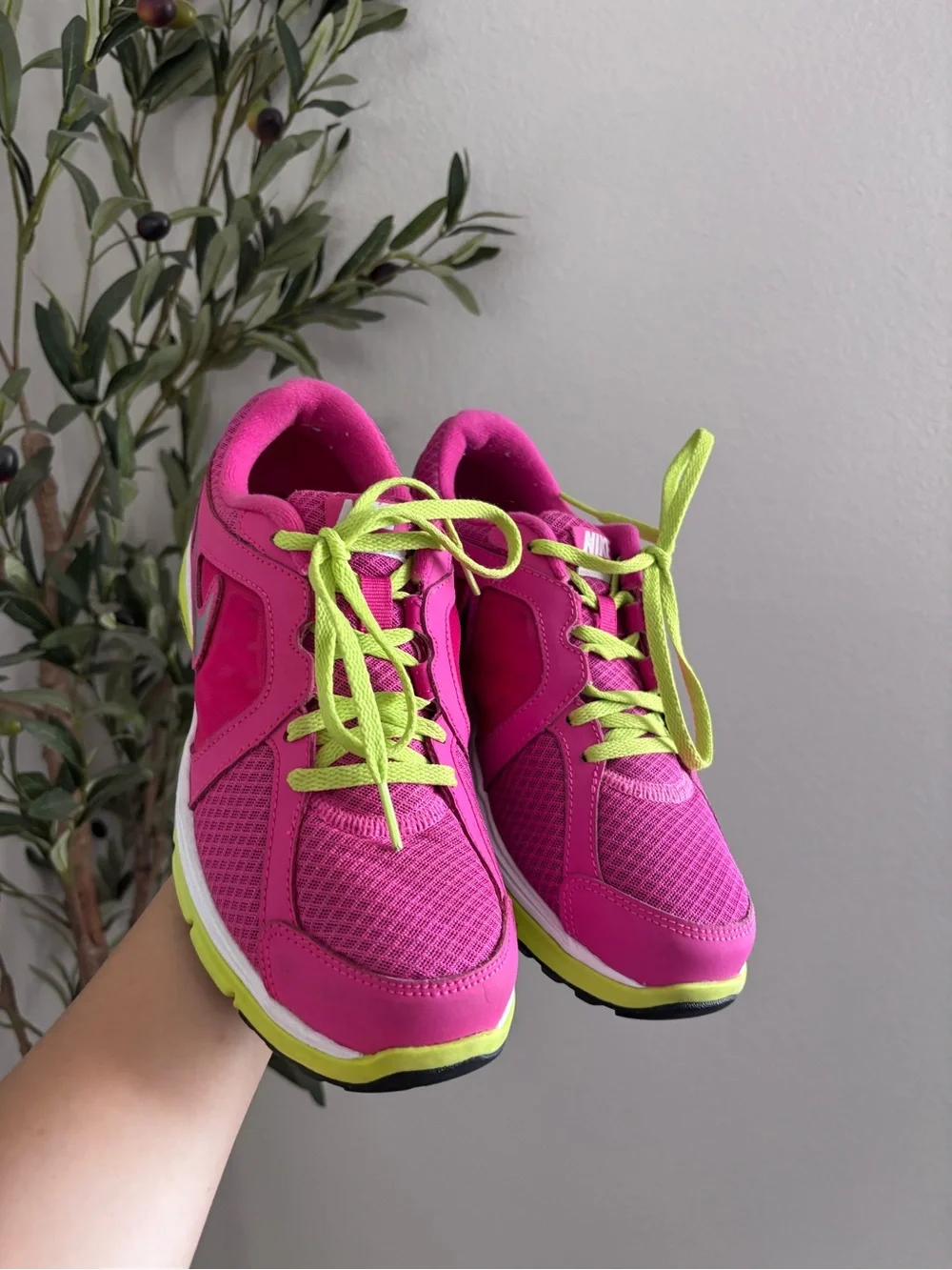 Nike Women's Dual Fusion Hot Pink and Neon Green Running Shoes 6Y